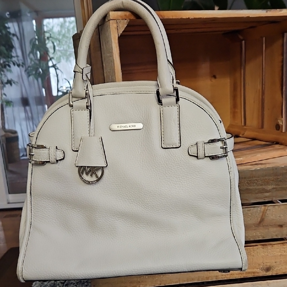 2/$125 - Michael KORS - Handbag Hybrid / Crossbody